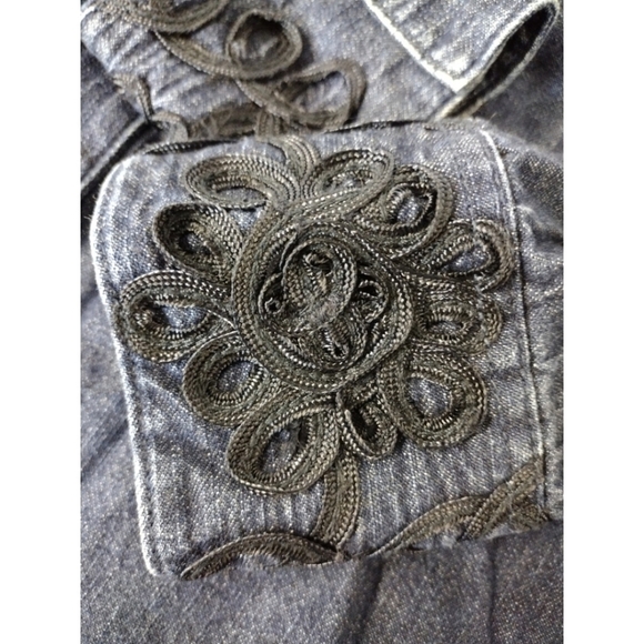 Christopher & Banks vintage dark blue blouse with raised trim details - Picture 12 of 12